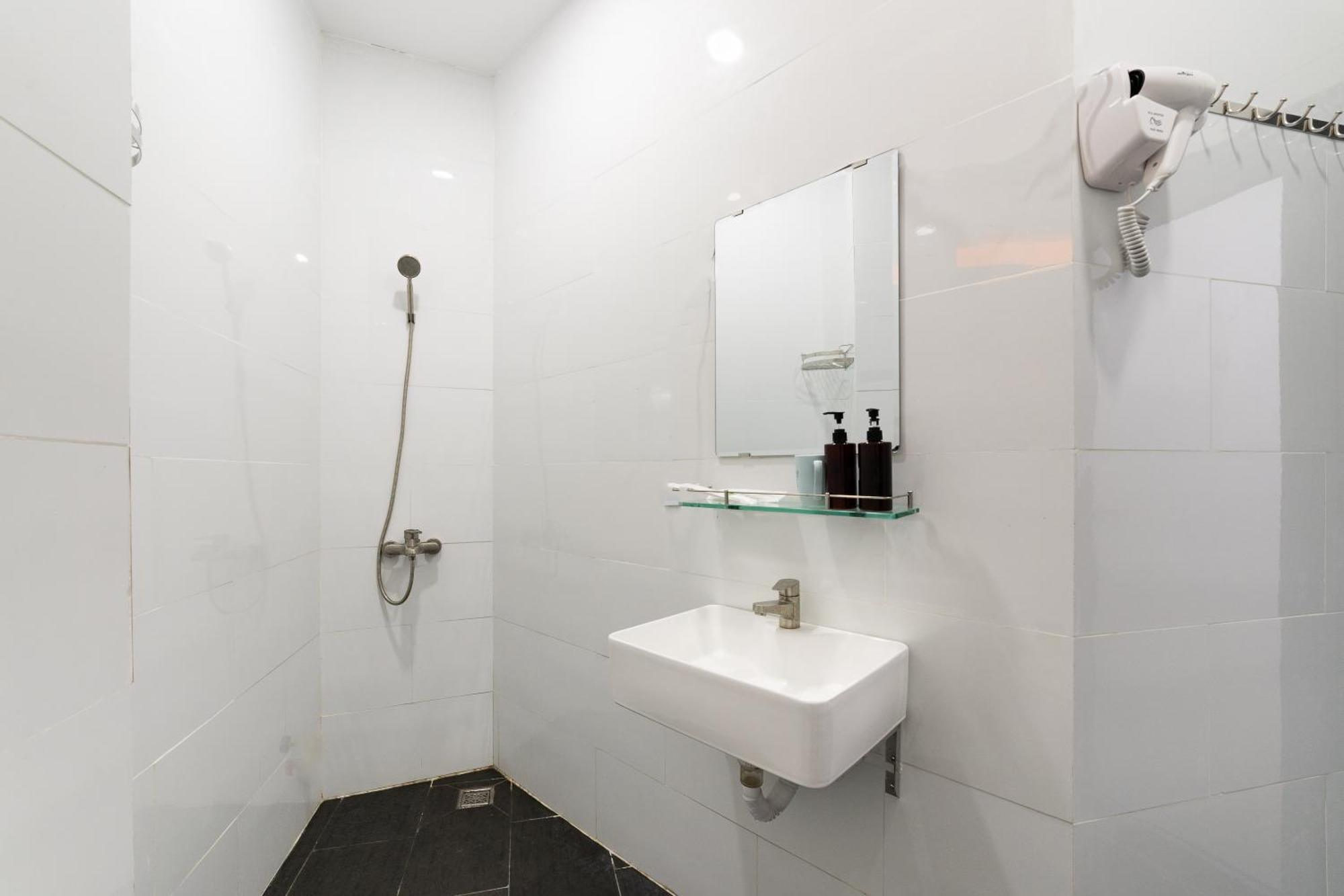 Thien Quoc Hotel Хошимин Экстерьер фото